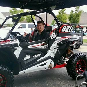 Meet your Posher, Justin